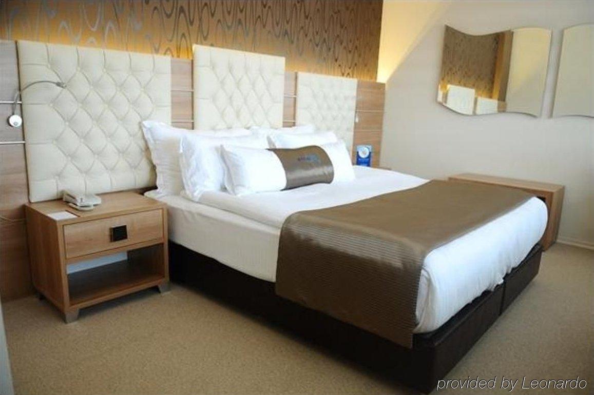 Orty Airport Отель 4*